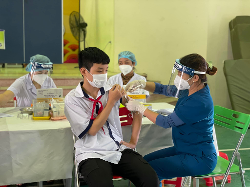 Ngày 16/4, Bắc Giang ghi nhận 874 ca mắc mới COVID-19 và hơn 5.000 ca mắc đang điều trị