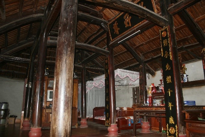 Liên Chung. Ngôi nhà cổ họ Nguyễn Văn
