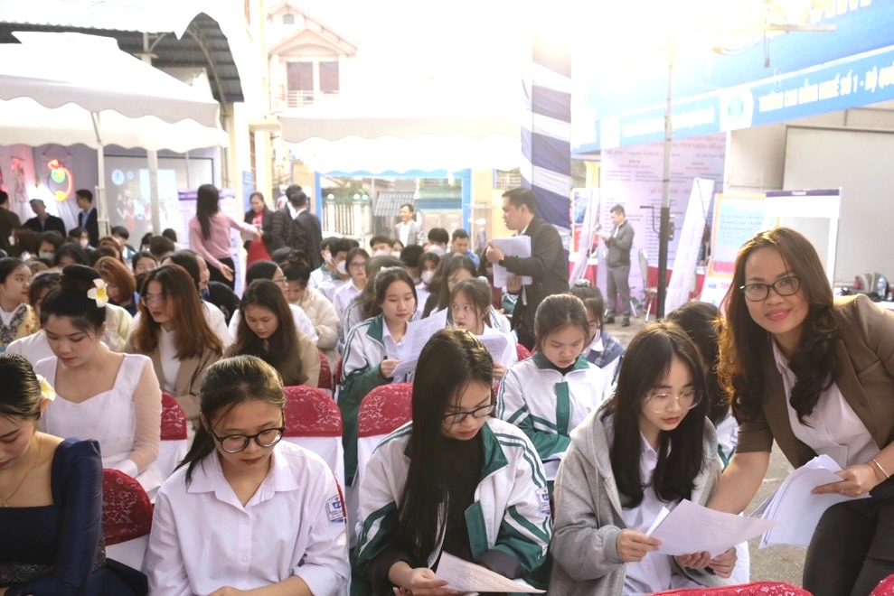 Bắc Giang tuyển dụng 130 viên chức năm 2023