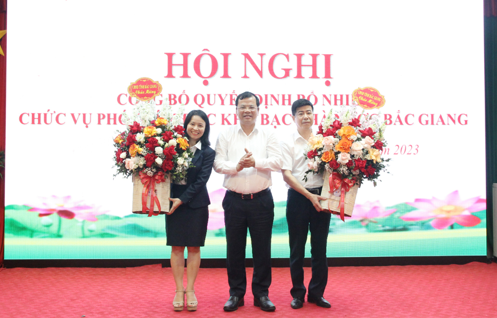 Công bố Quyết định bổ nhiệm Phó Giám đốc Kho bạc Nhà nước Bắc Giang