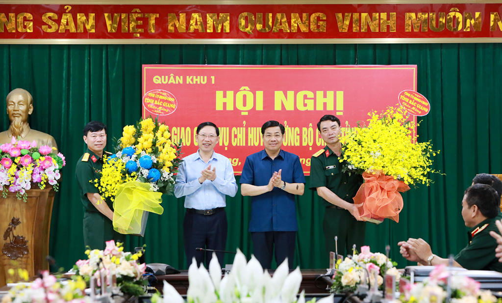 Đại tá Phạm Văn Tạo giữ chức Chỉ huy trưởng Bộ Chỉ huy Quân sự tỉnh Bắc Giang