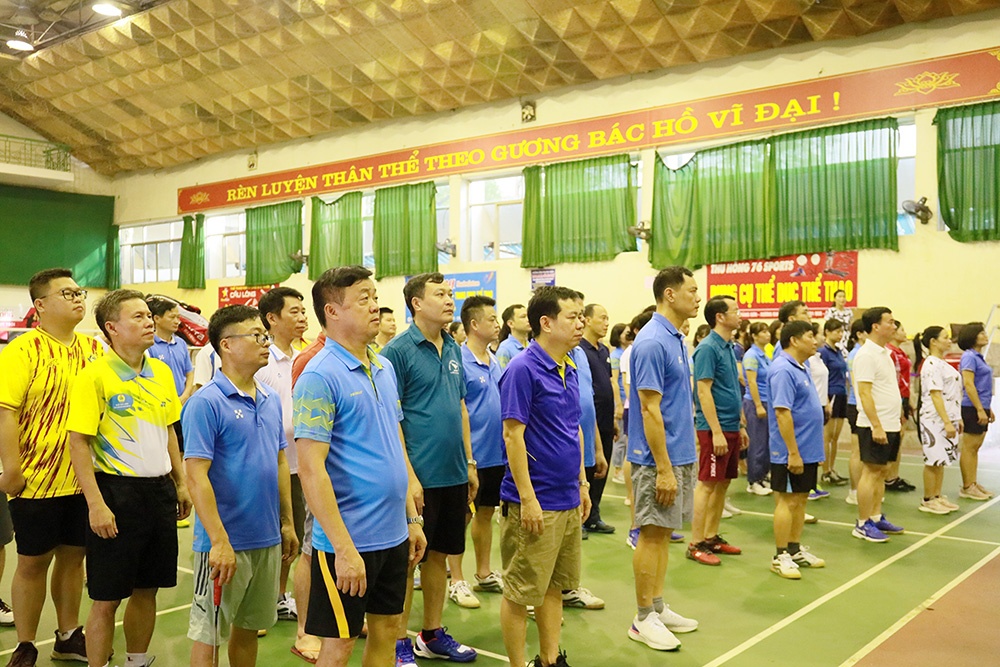 Bắc Giang: 110 vận động viên tham gia Giải cầu lông cán bộ công đoàn mở rộng lần thứ XVII