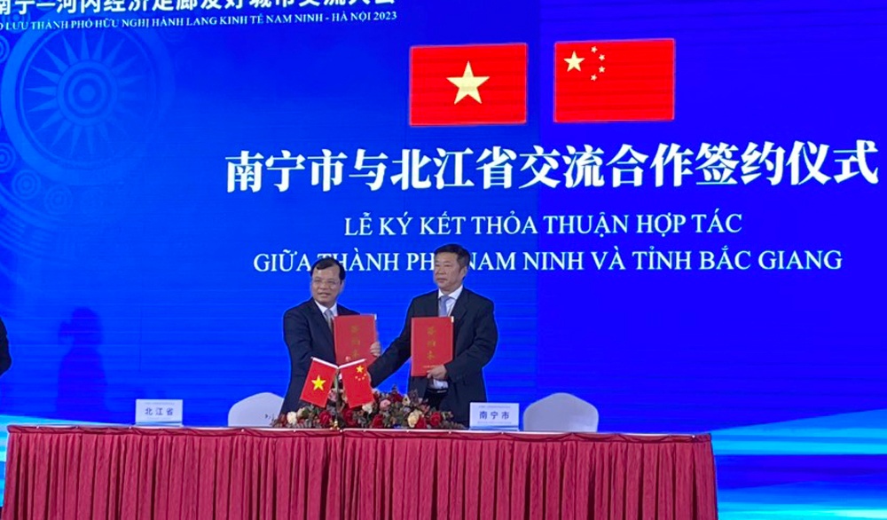 Thư cảm ơn Lãnh đạo Thành ủy, Chính quyền nhân dân thành phố Nam Ninh (Quảng Tây, Trung Quốc)