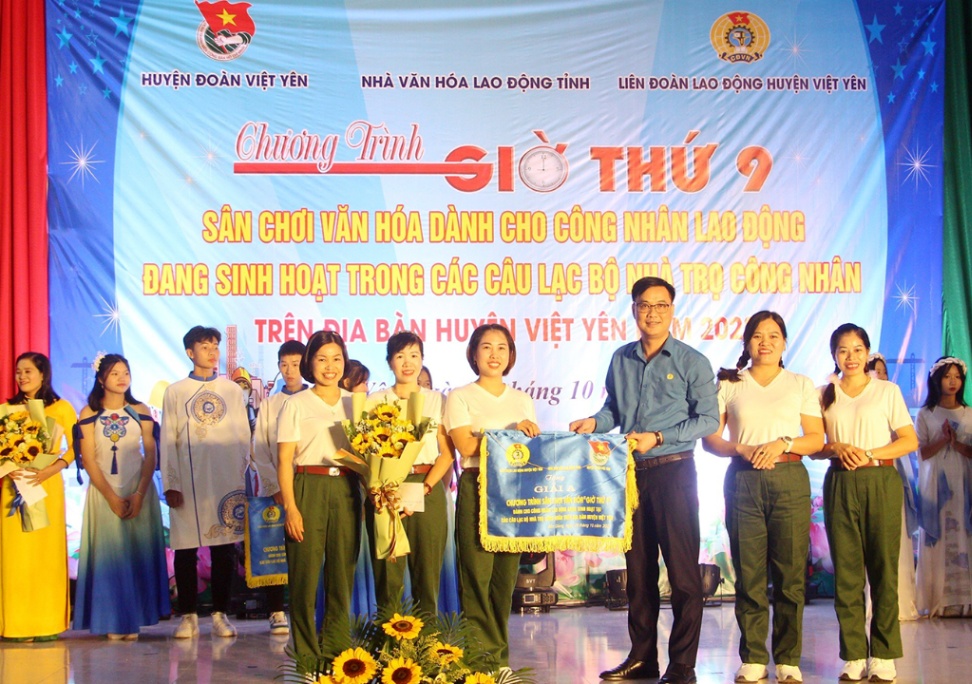 Sân chơi văn hóa “Giờ thứ 9” cho công nhân lao động huyện Việt Yên