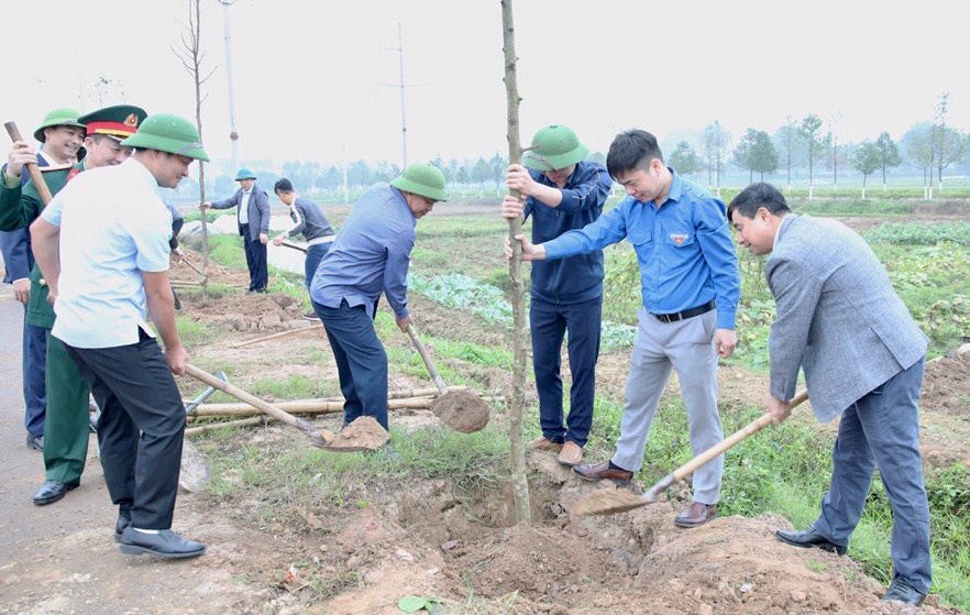 Lạng Giang phát động Tết trồng cây xuân Giáp Thìn 2024