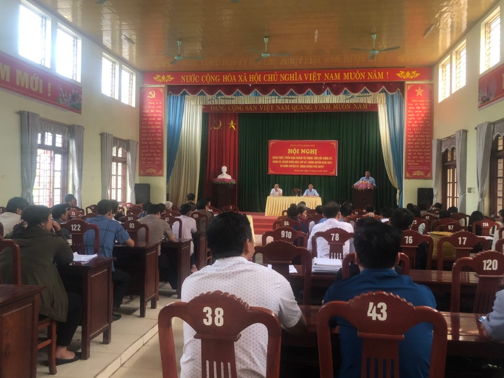 Đảng bộ xã Đông Sơn tổ chức hội nghị Quán triệt, triển khai nhiệm vụ trọng tâm của Đảng ủy, UBND...