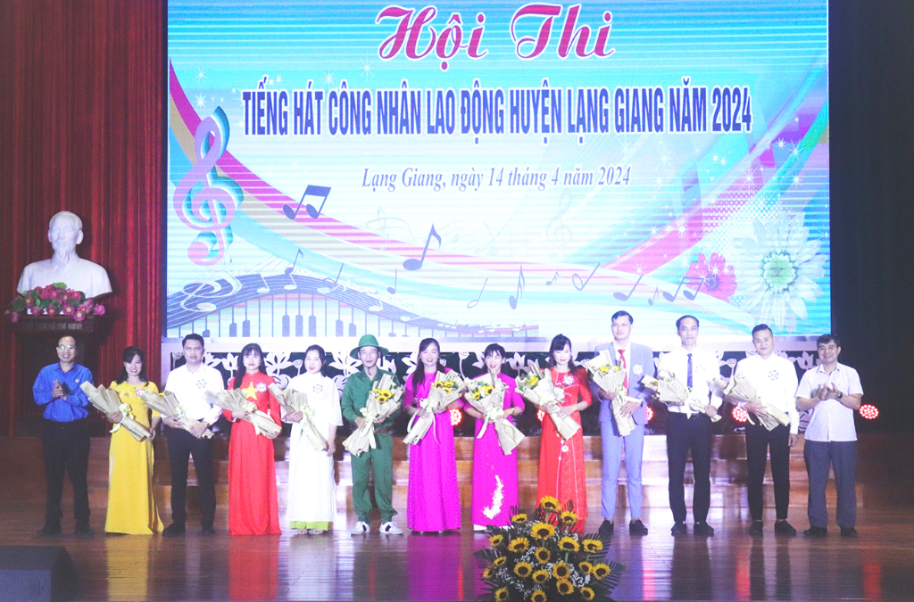 Hội thi “Tiếng hát công nhân lao động” huyện Lạng Giang năm 2024