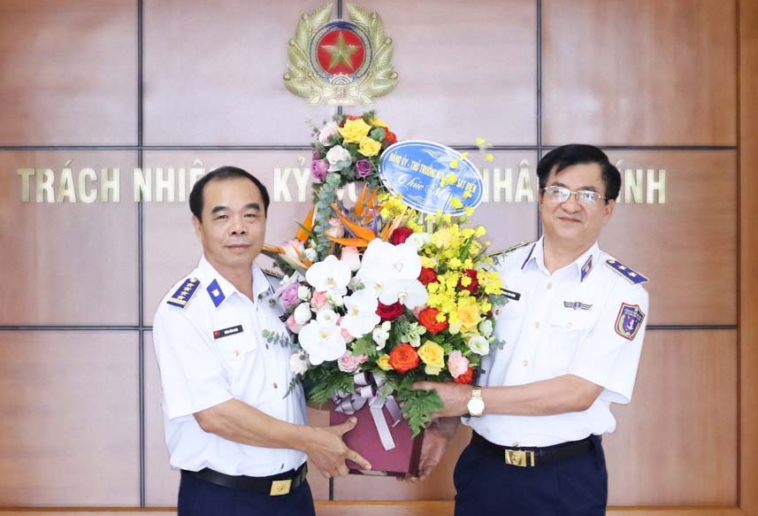 Công bố quyết định bổ nhiệm Phó Tư lệnh Cảnh sát biển
