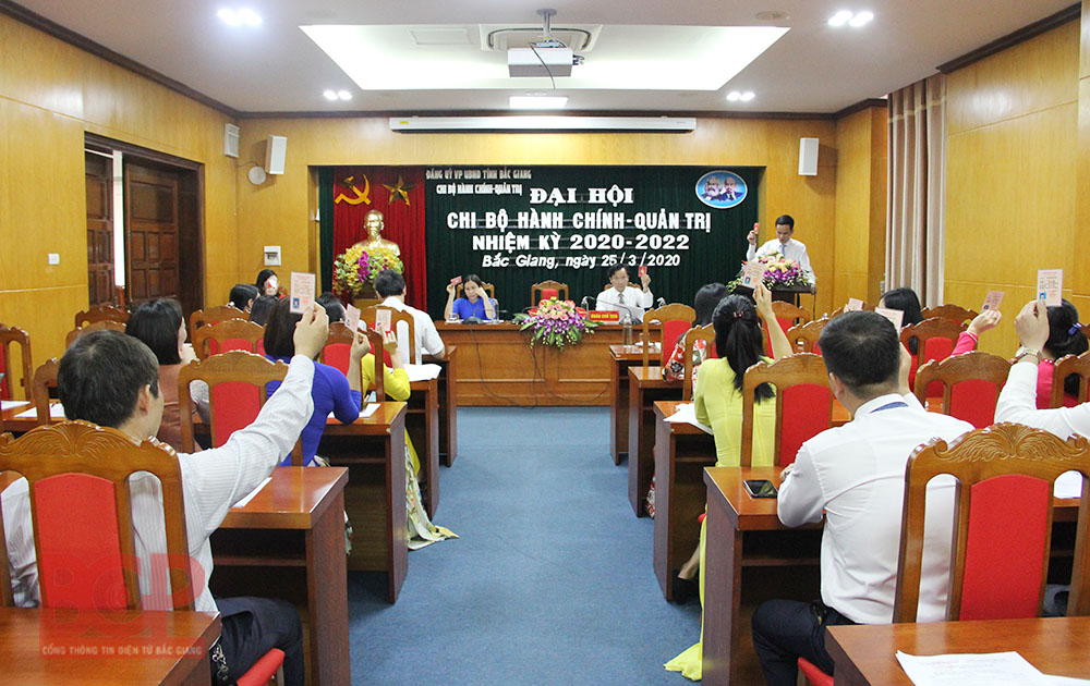 Đại hội Chi bộ Hành chính - Quản trị, Văn phòng UBND tỉnh Bắc Giang
