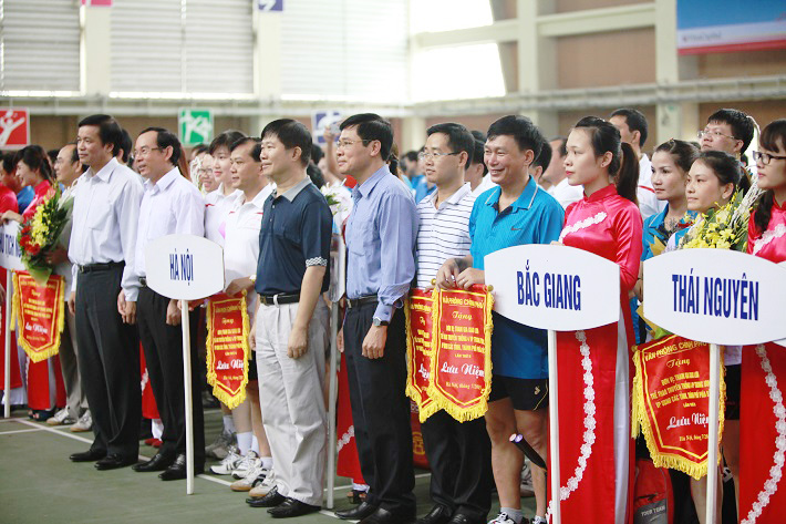Giao lưu thể thao truyền thống Văn phòng cơ quan hành chính Nhà nước: Bắc Giang đạt giải Nhì toàn đoàn