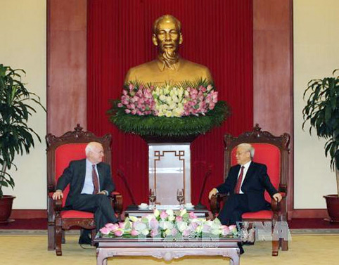 Tổng Bí thư Nguyễn Phú Trọng tiếp Đoàn Thượng nghị sĩ Hoa Kỳ 