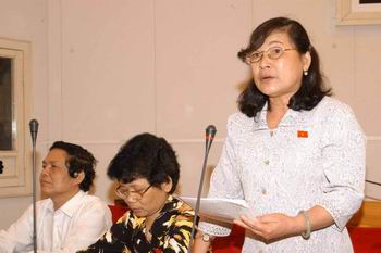 Đại biểu Quốc hội Bắc Giang phát biểu thảo luận về nâng cao chất lượng công tác quy hoạch, kế hoạch sử dụng đất