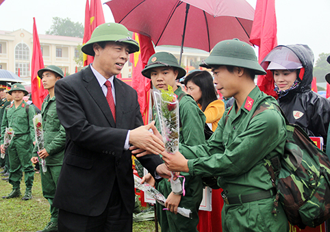 Bắc Giang tổ chức Lễ giao quân đợt 1 năm 2015