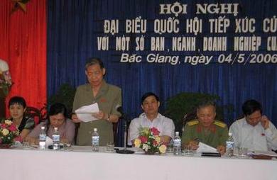 Đoàn ĐBQH tỉnh Bắc Giang tiếp xúc cử tri trước kỳ họp thứ 9, Quốc hội khoá X