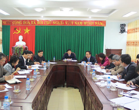 Chủ tịch UBND tỉnh Bùi Văn Hải làm việc tại huyện Yên Thế