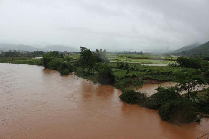 Sơn Động: Mực nước sông Cẩm Đàn đã rút ở mức báo động 1