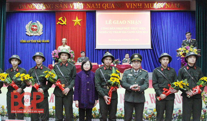 Bắc Giang: 210 thanh niên ưu tú thực hiện nghĩa vụ tham gia Công an nhân dân 