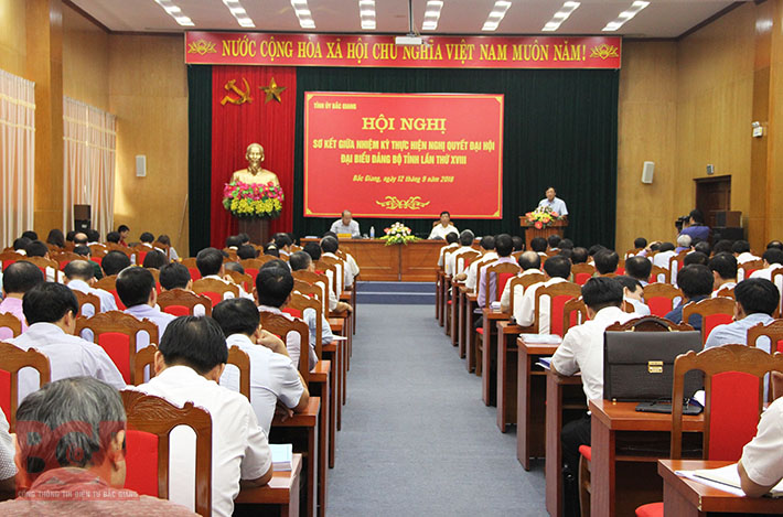 Bắc Giang: Sơ kết giữa nhiệm kỳ thực hiện Nghị quyết Đại hội Đảng bộ tỉnh lần thứ XVIII