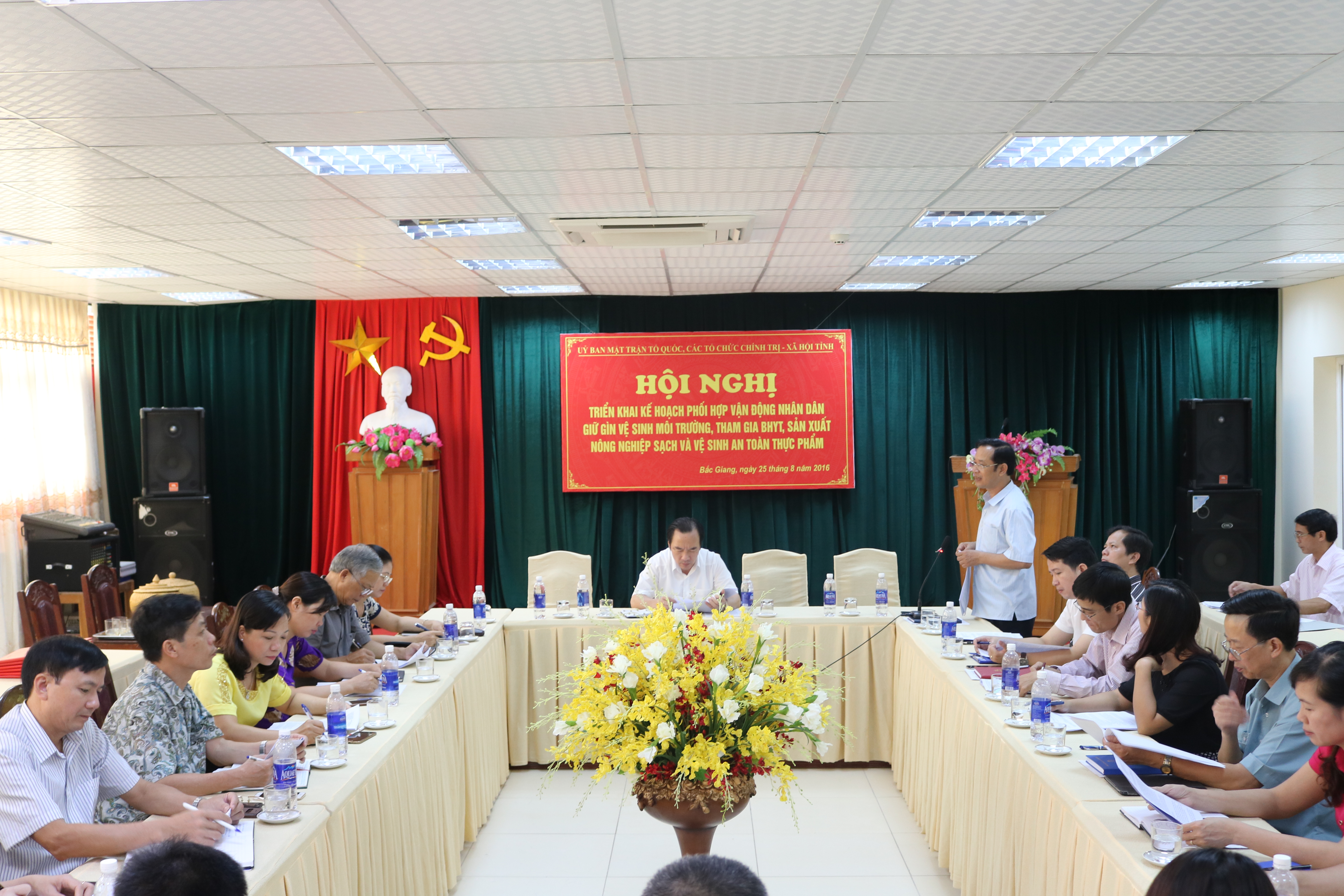 Bắc Giang triển khai kế hoạch phối hợp vận động nhân dân giữ gìn vệ sinh môi trường, tham gia bảo...